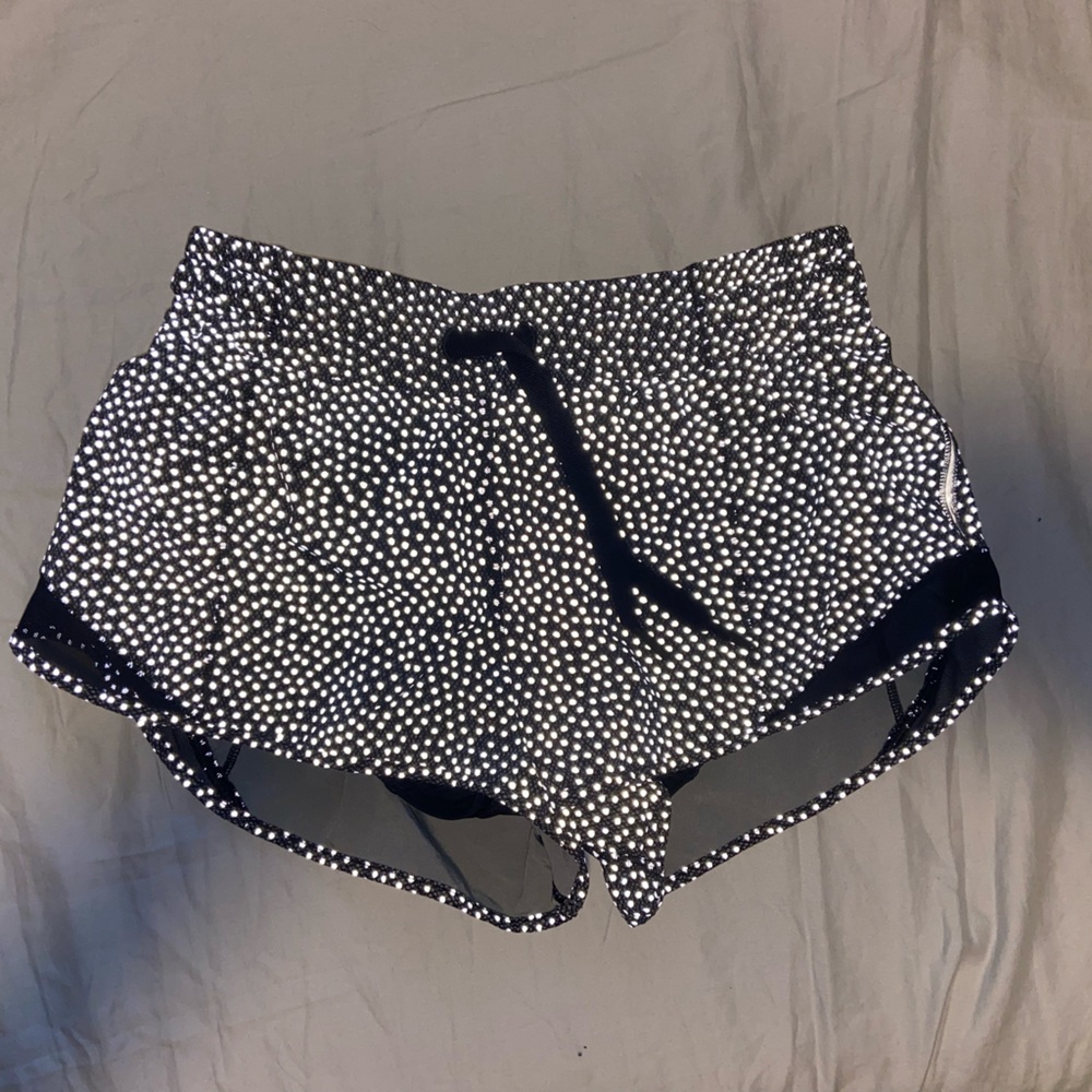 COPY - Lululemon Hotty Hot Reflective Shorts